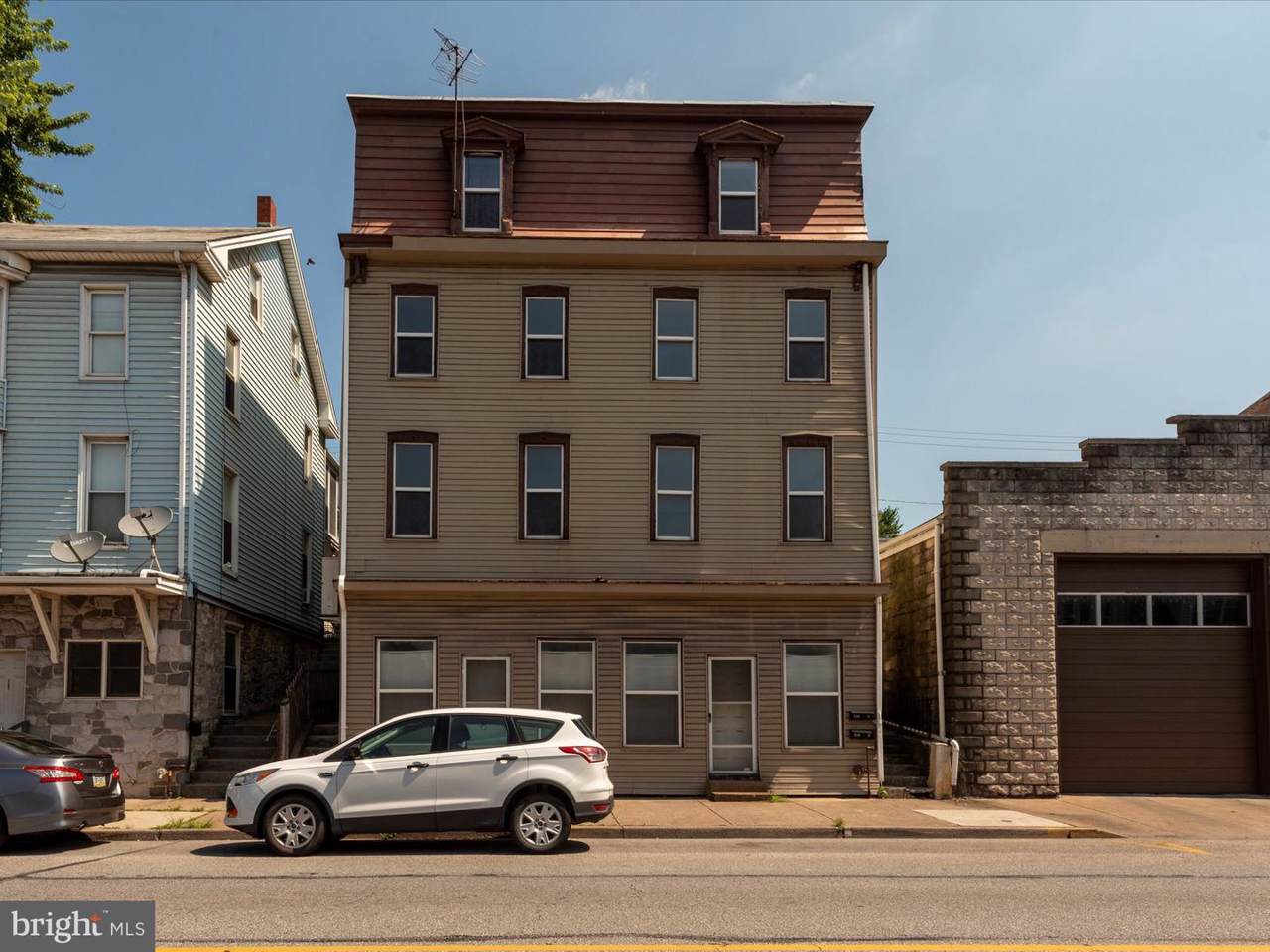 539 Front Street - Photo 1