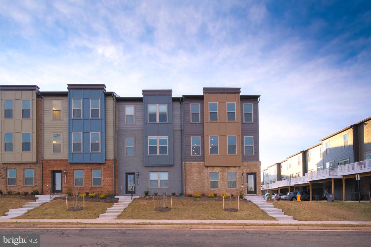 10487 Davis Place - Photo 1