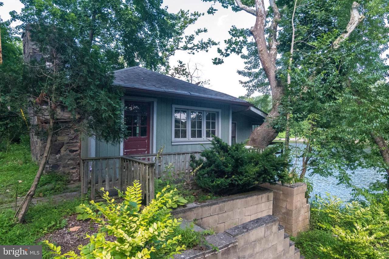 804 River Road - Photo 1