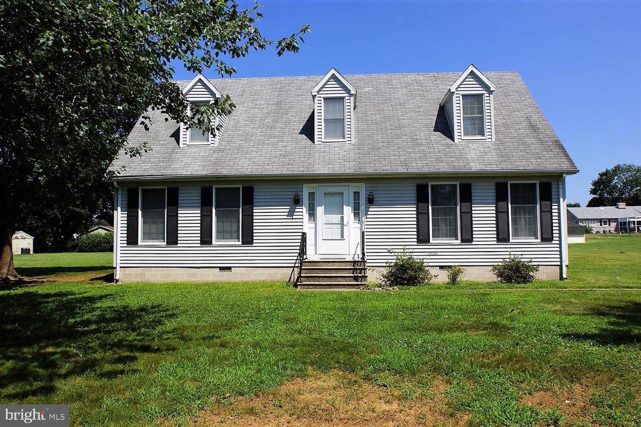 251 Beechwood Avenue - Photo 1