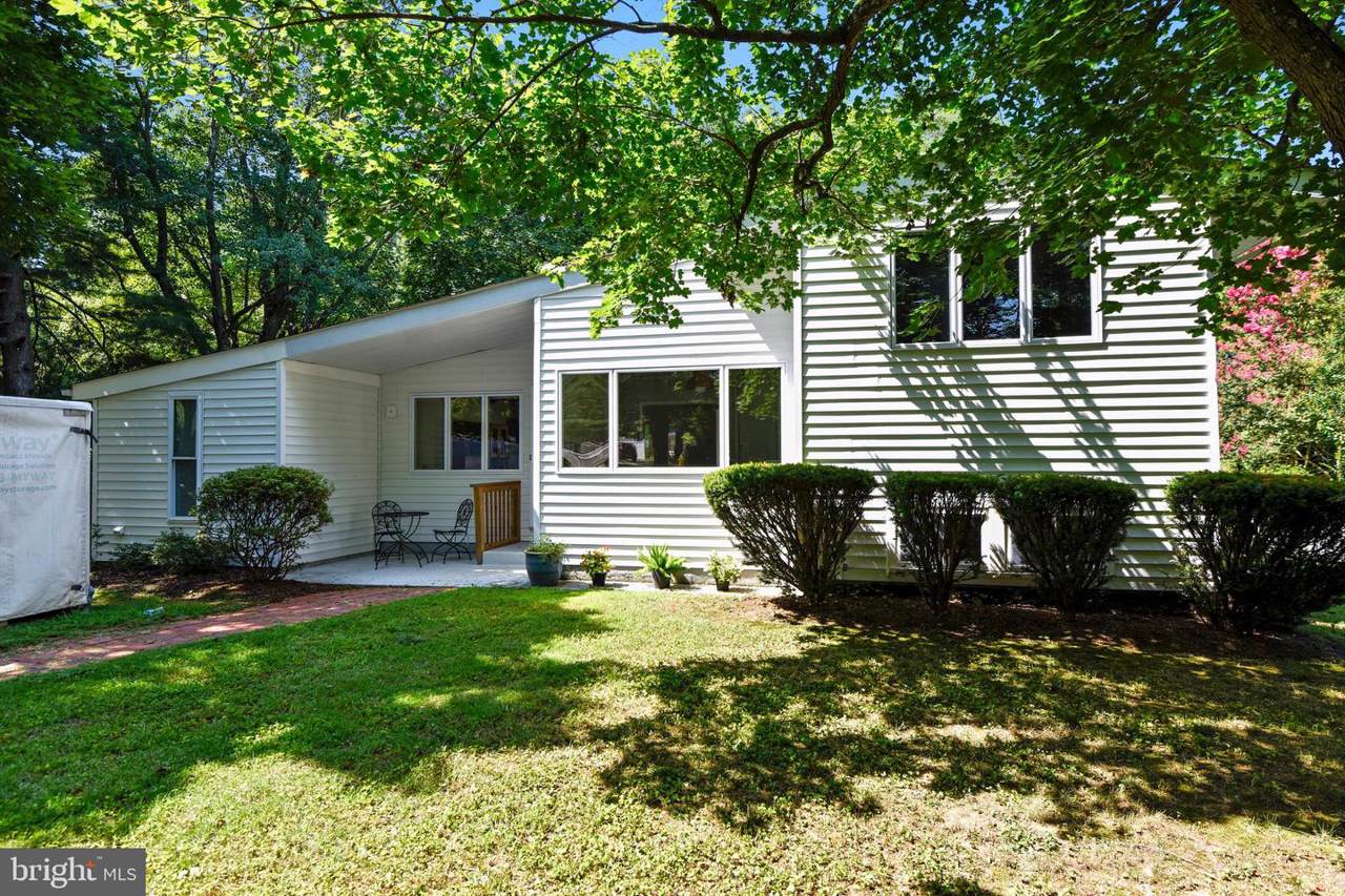 415 Haskell Drive - Photo 1
