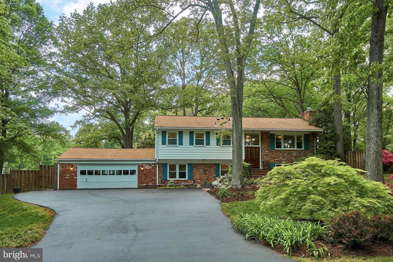 8131 Bard Street - Photo 1