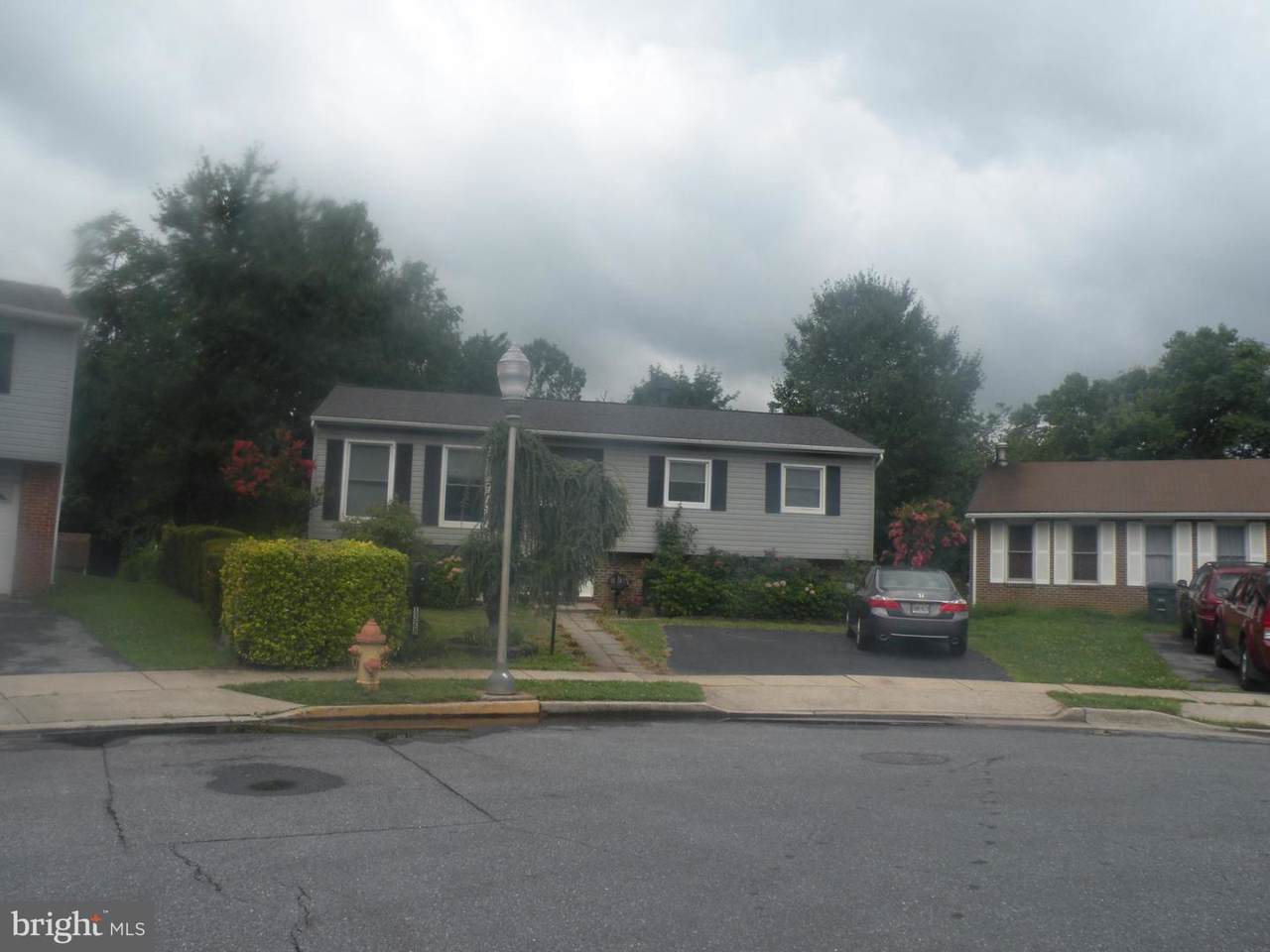 1328 Peachtree Court - Photo 1