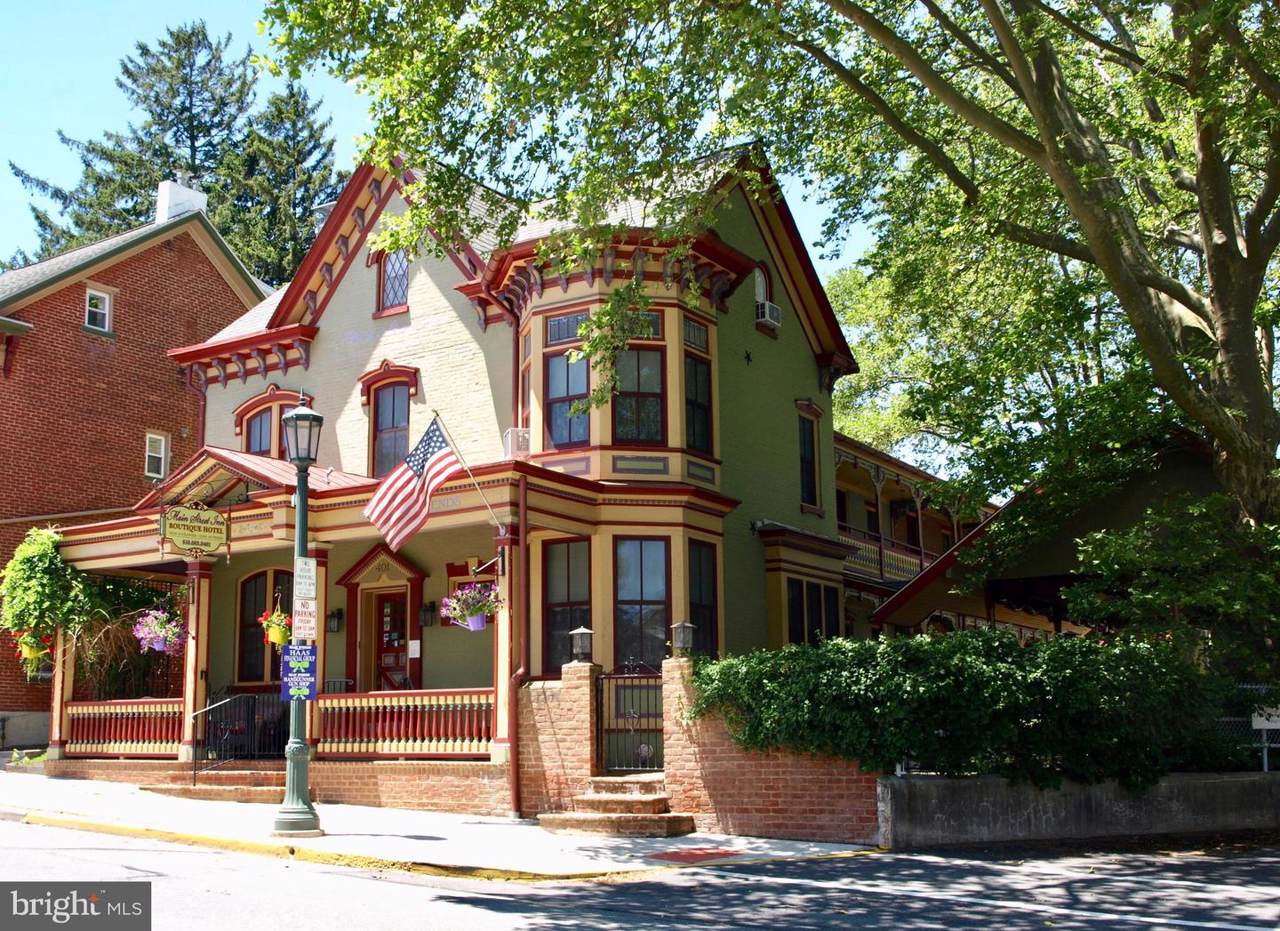 401 Main Street - Photo 1
