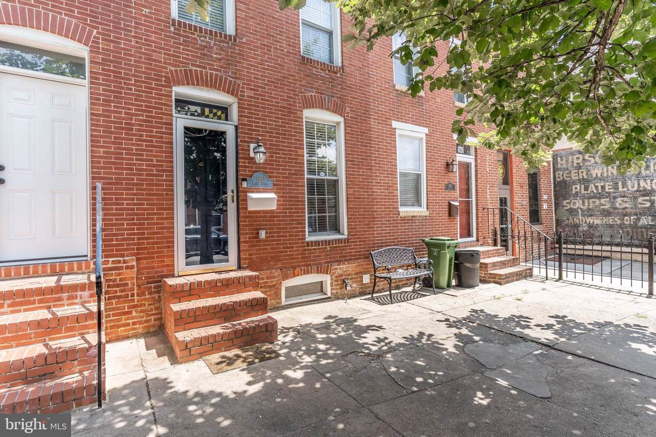 1839 Light Street - Photo 1