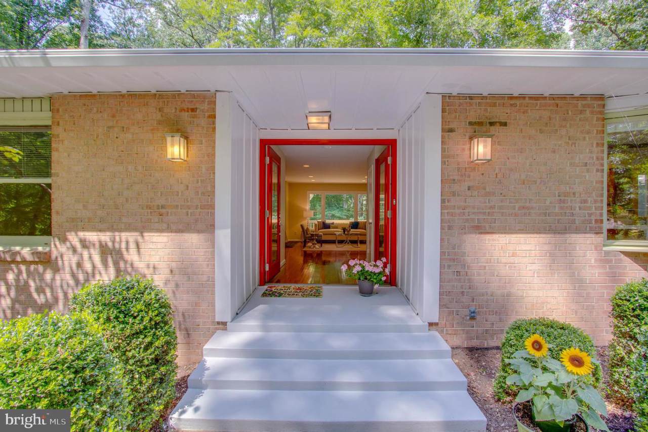 11710 Wolf Run Lane - Photo 1