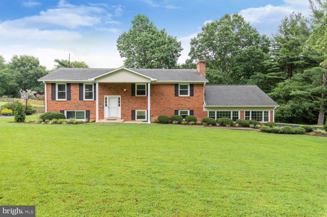 3209 Fox Mill - Photo 1
