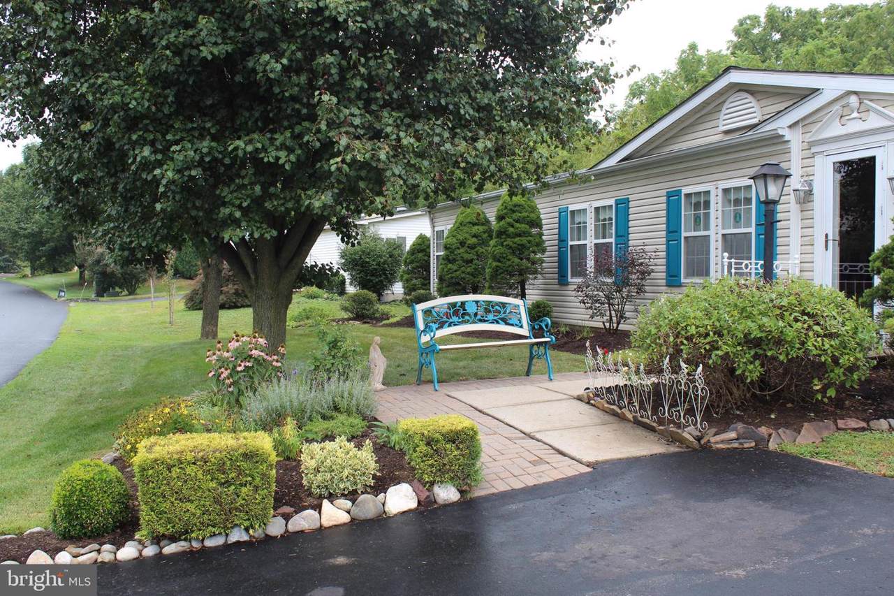 74 Wood Hollow Drive - Photo 1