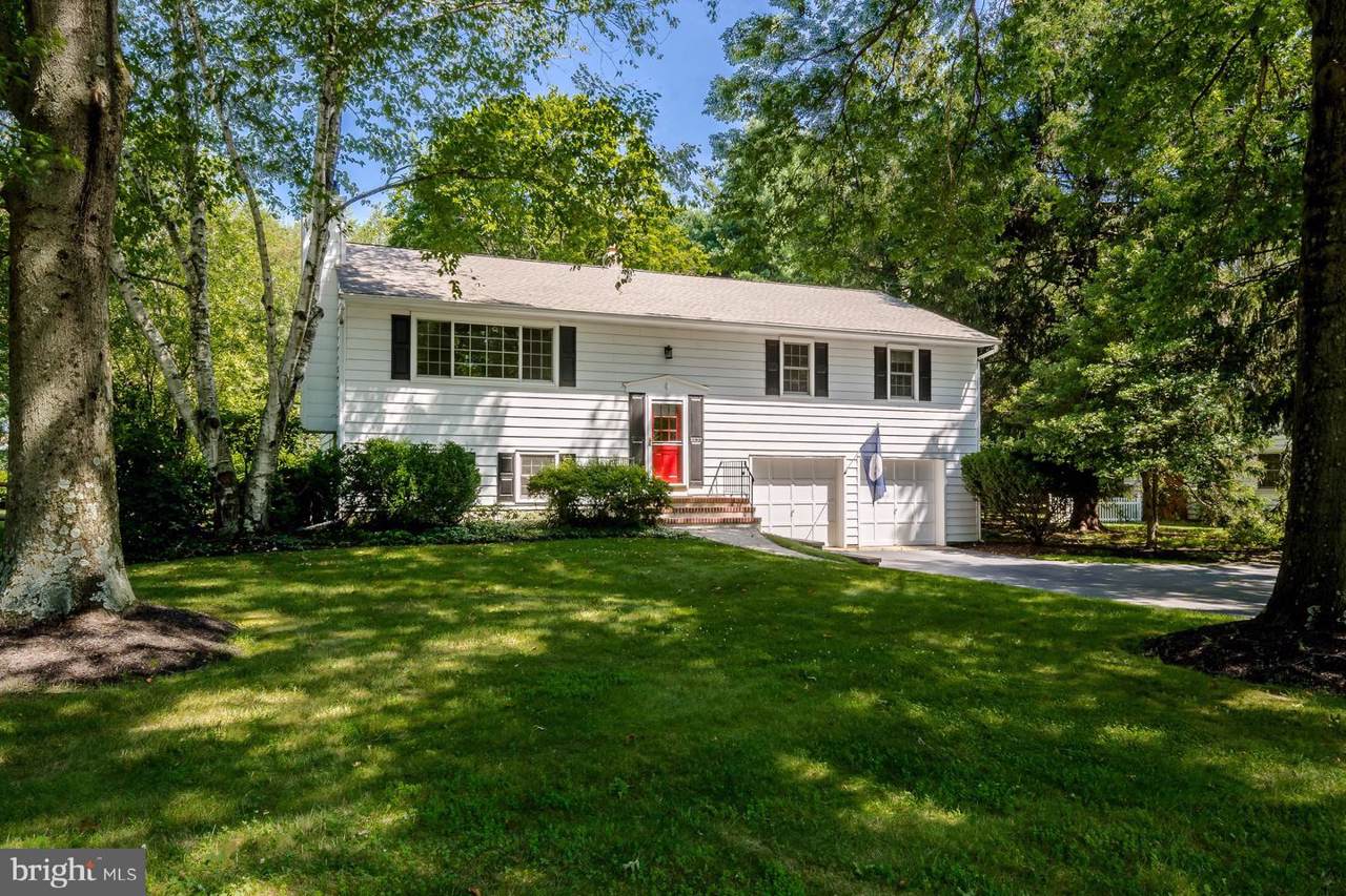 283 Clarksville Road - Photo 1