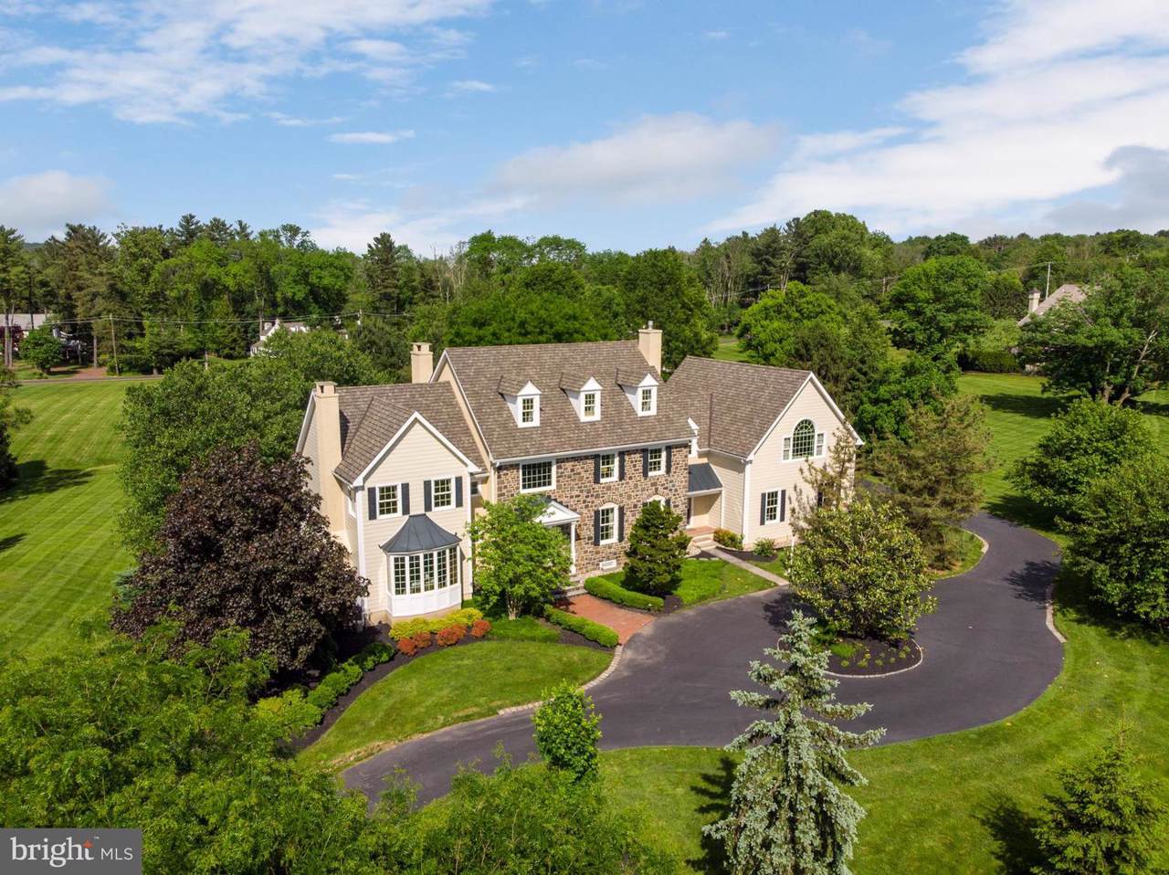 6 Planetree Court - Photo 1