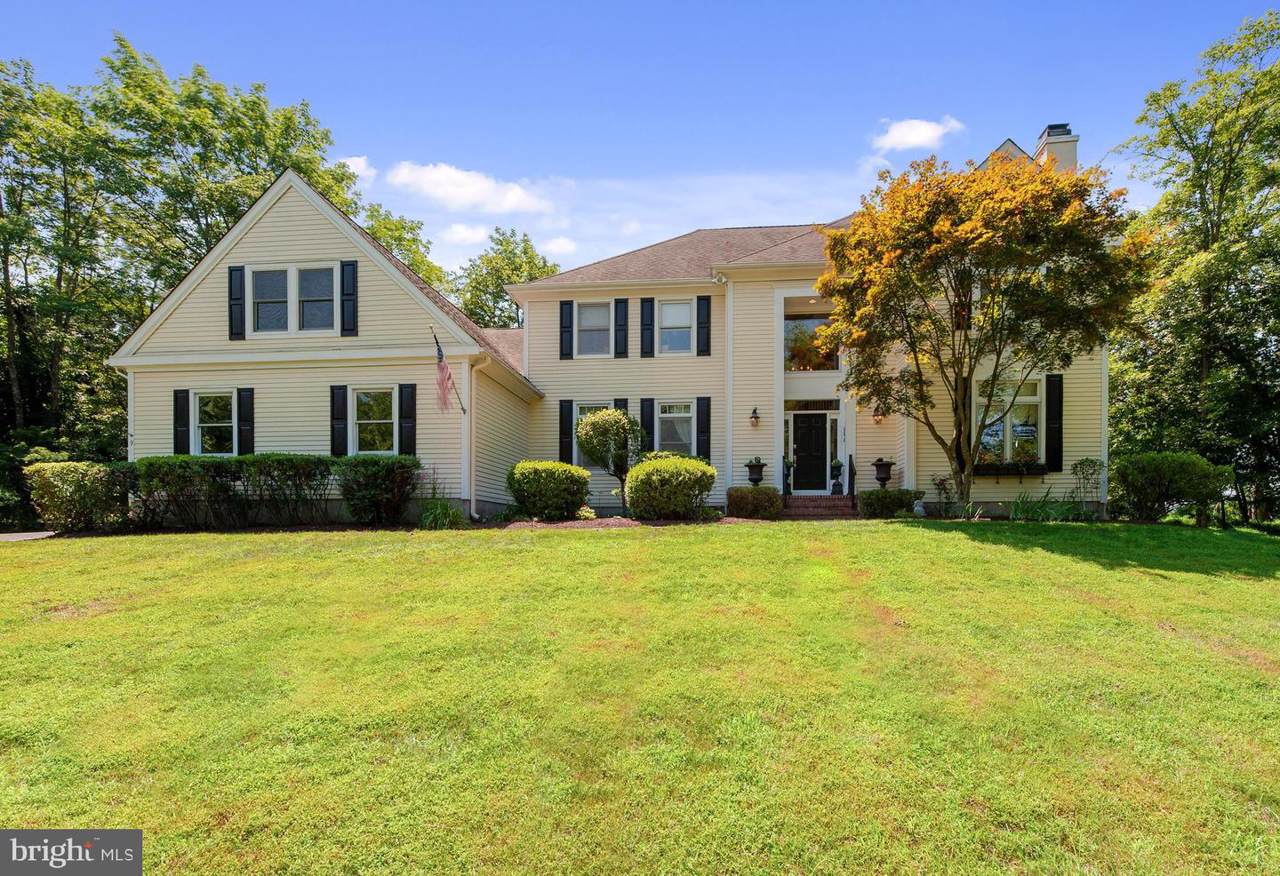 9 Rosedale Way - Photo 1