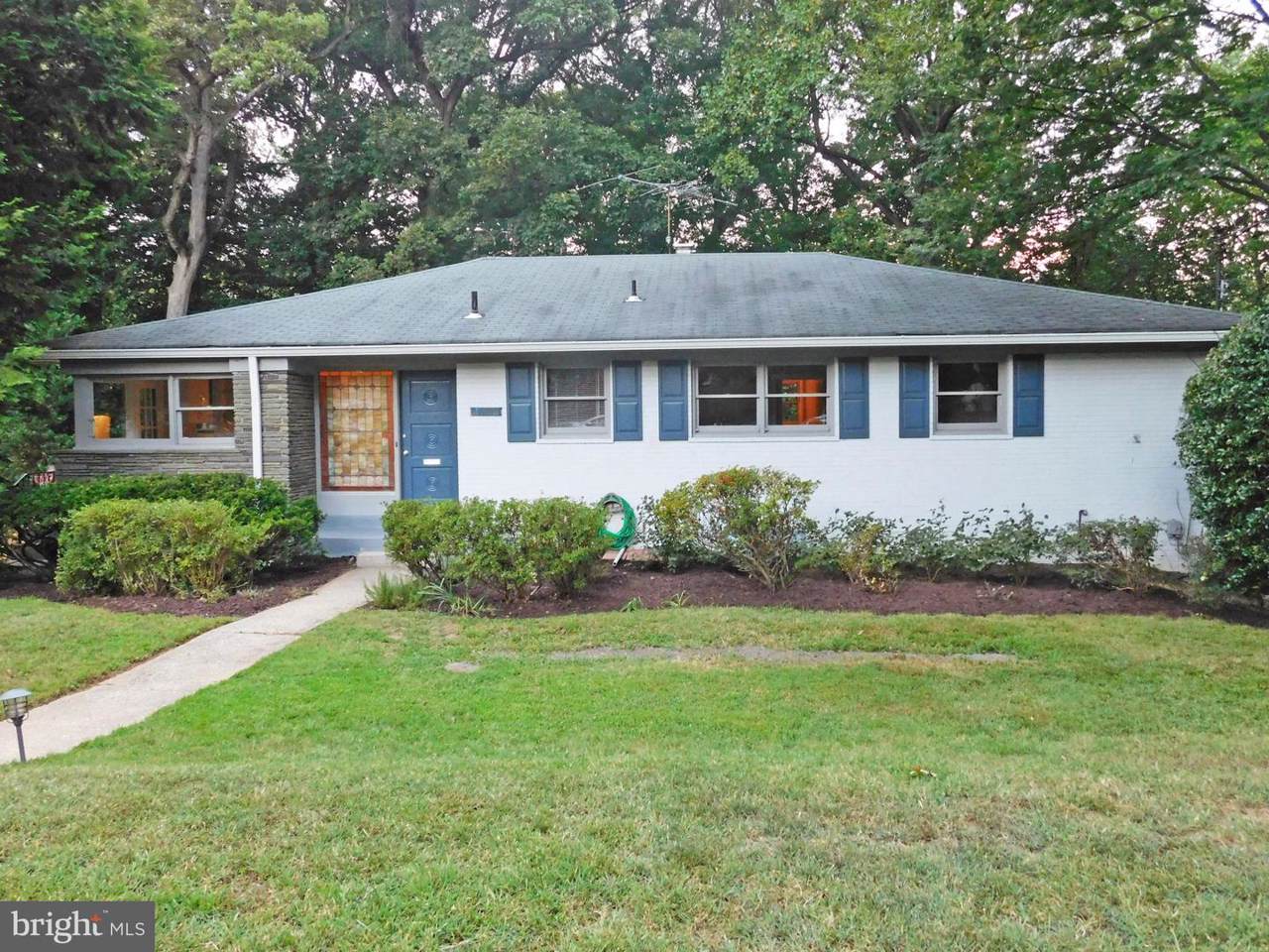3311 Brooklawn Terrace - Photo 1 3311 Brooklawn Terrace - Photo 1