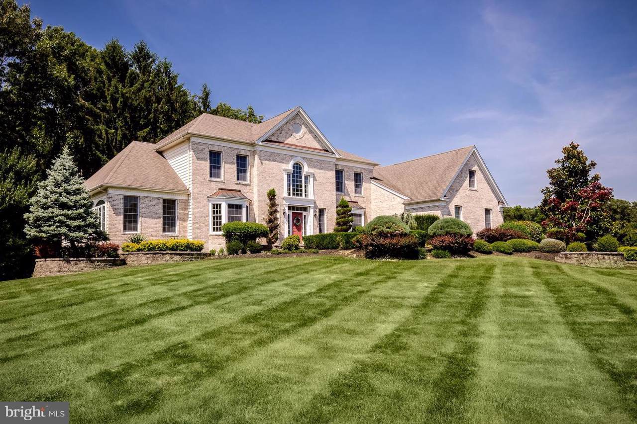 3 Shady Brook Lane - Photo 1