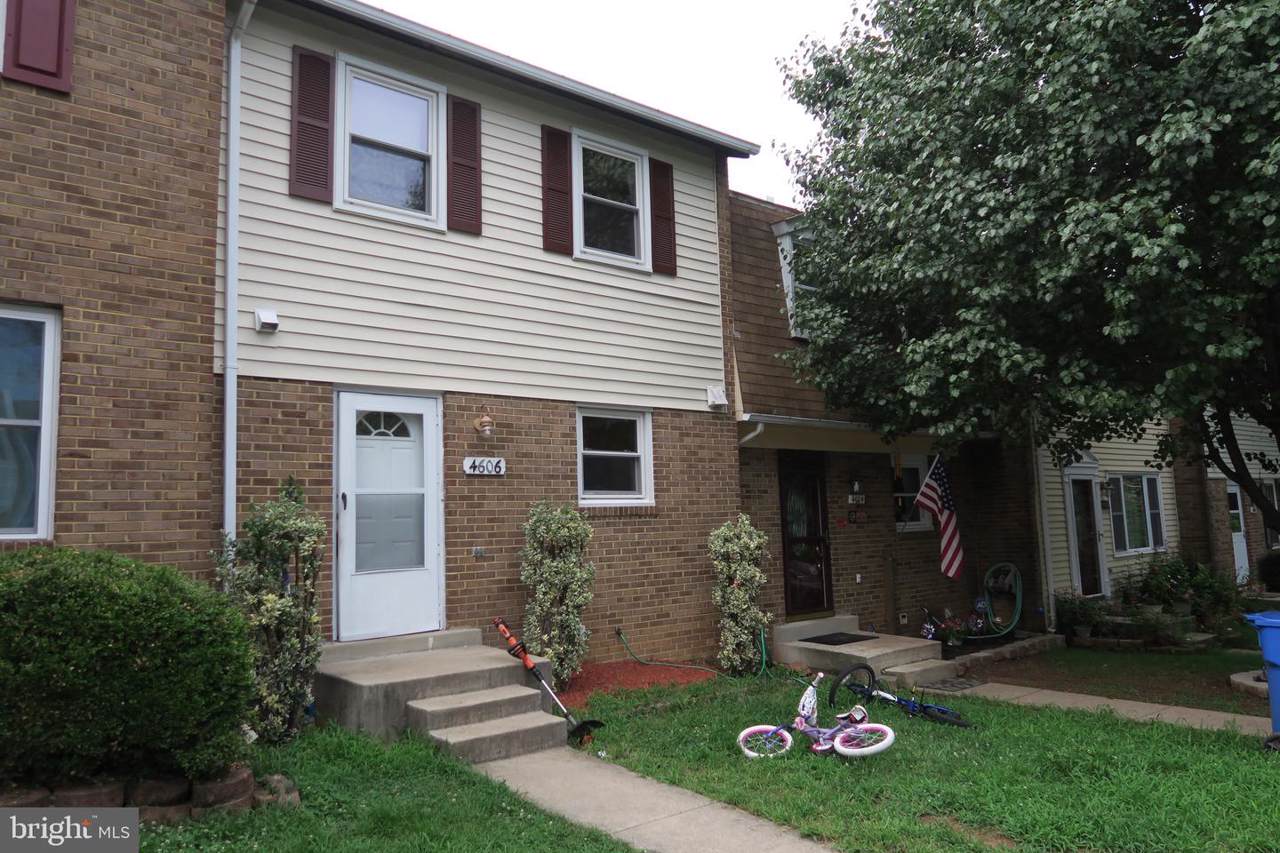 4606 Charlton Court - Photo 1