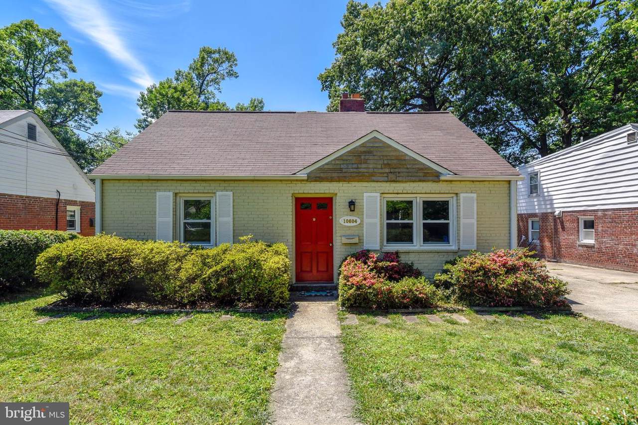 10604 Inwood Avenue - Photo 1