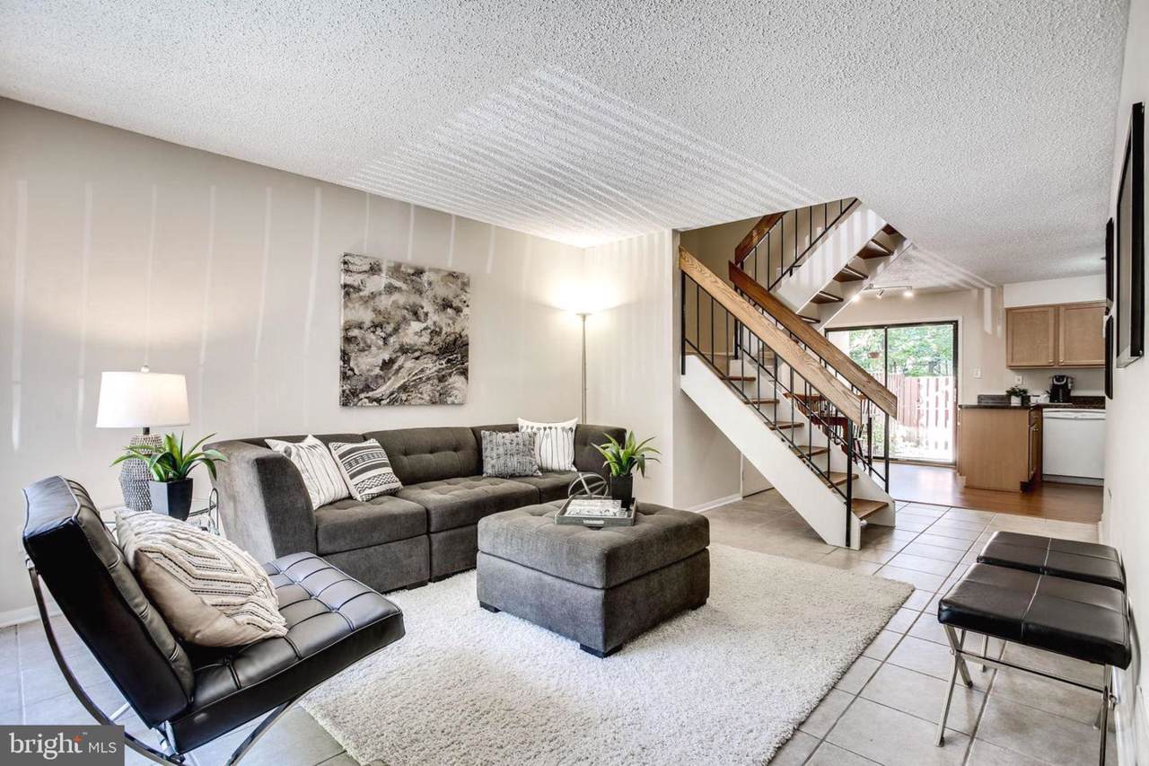 12154 Captiva Court - Photo 1
