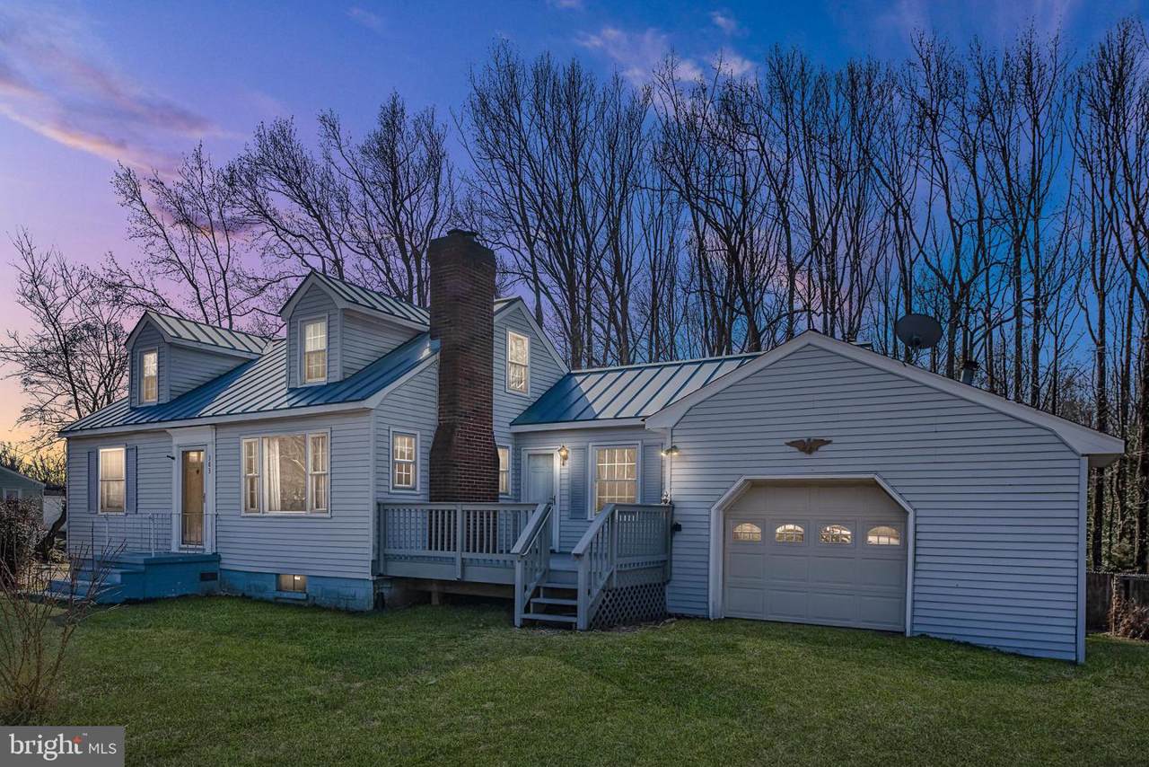 303 Newton Road - Photo 1