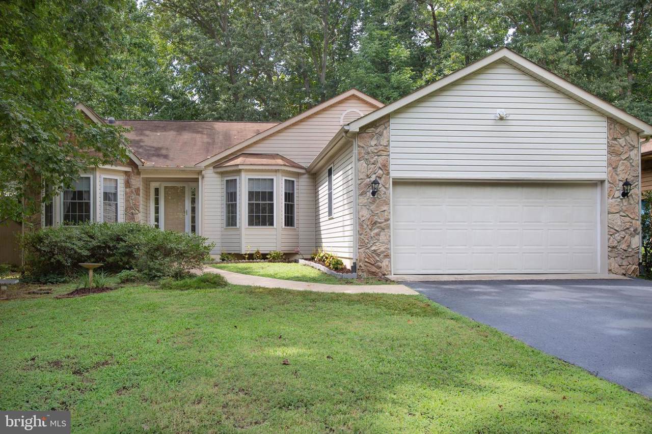 1213 Eastover Parkway - Photo 1