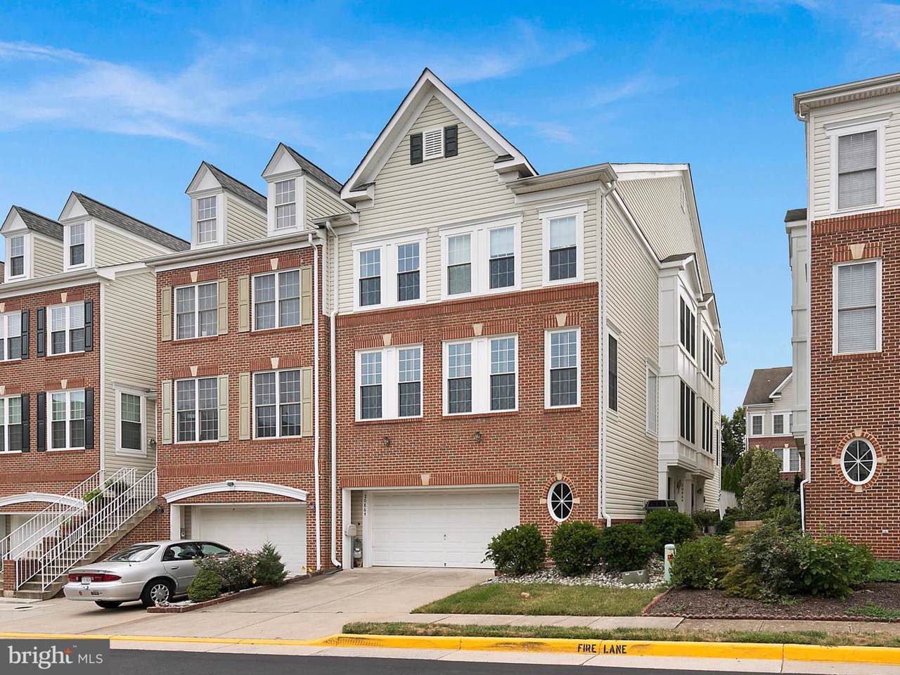 20864 Pitt Terrace - Photo 1