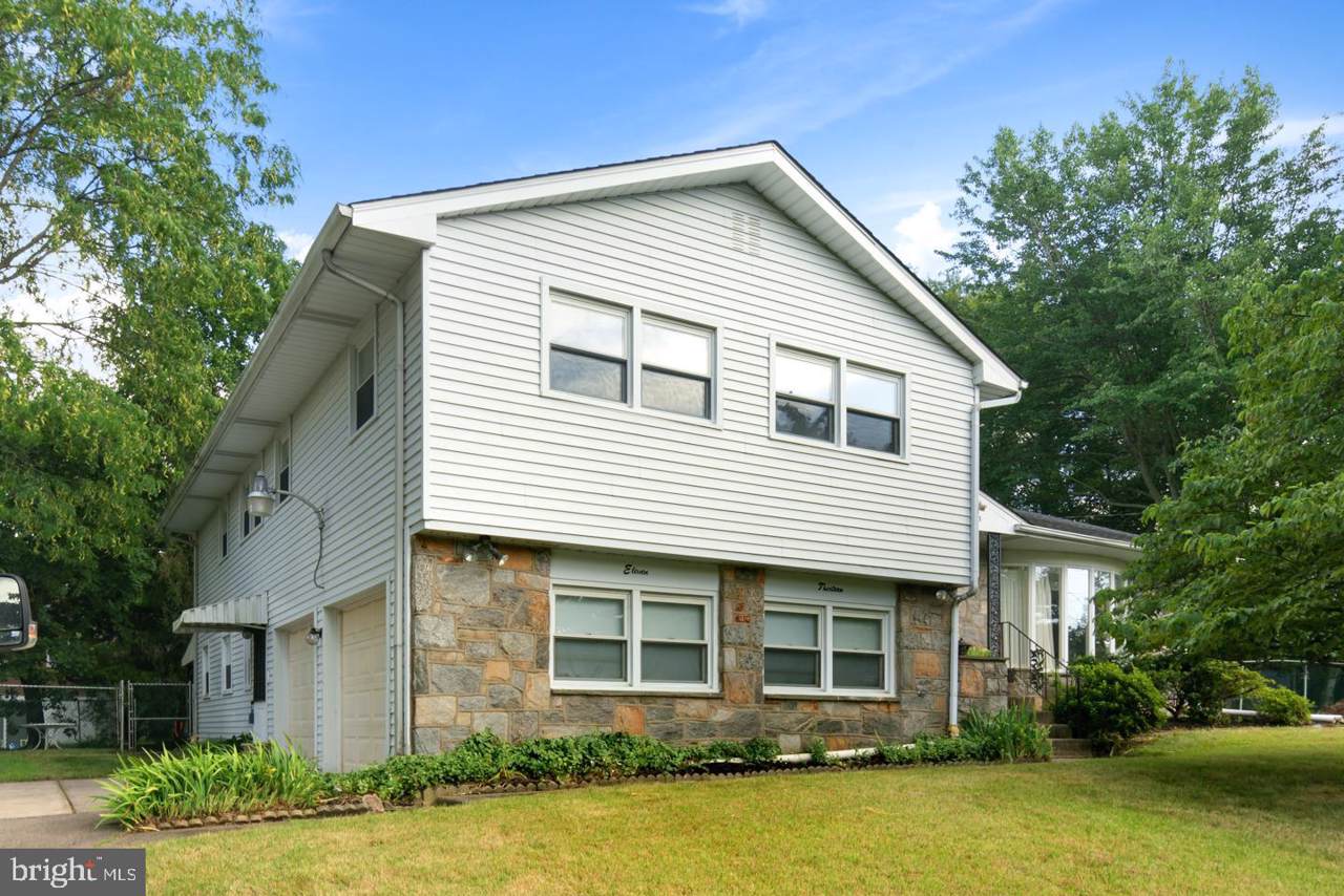 1113 Mount Pleasant Way - Photo 1