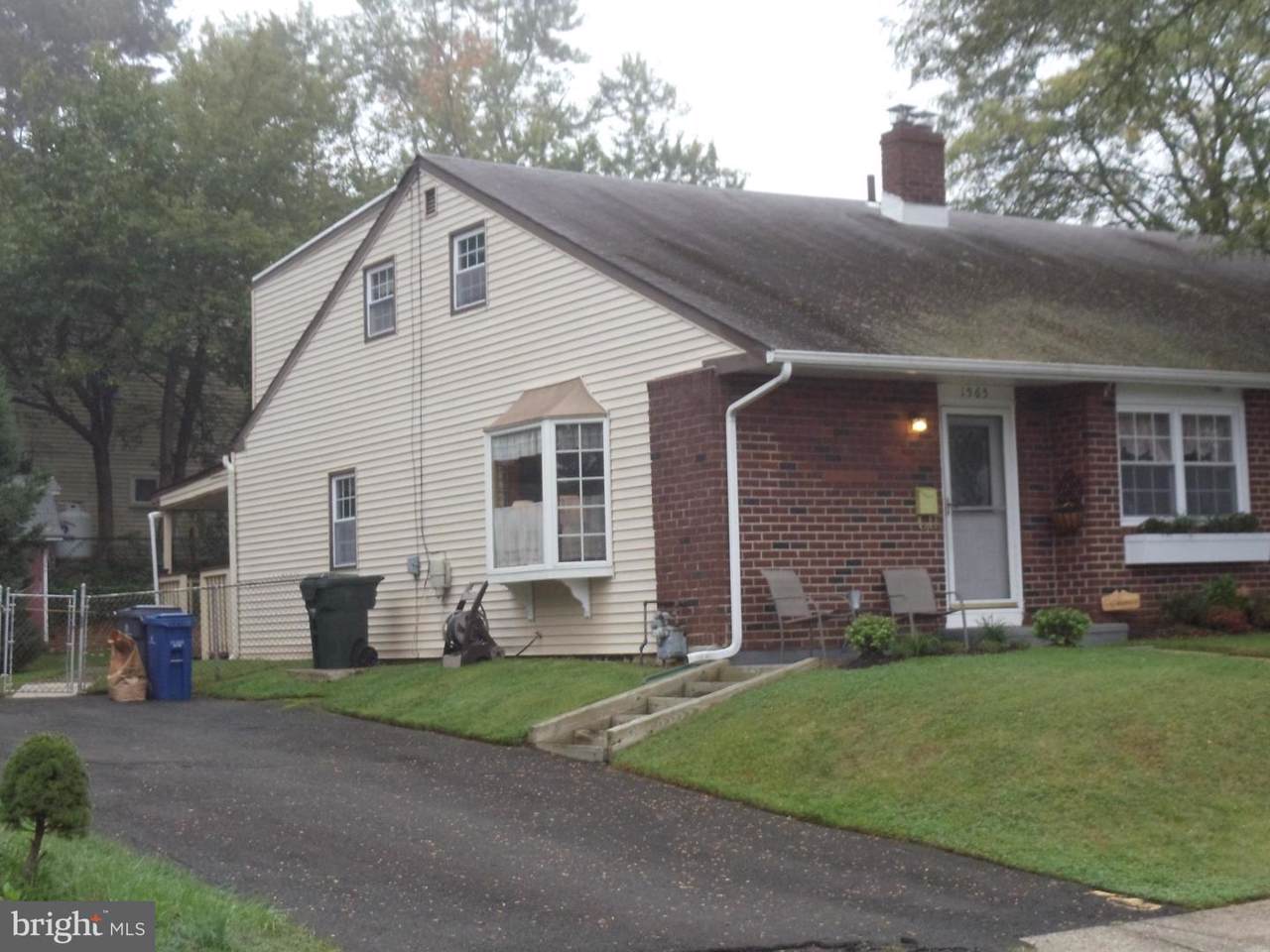 1565 Edgewood Avenue - Photo 1