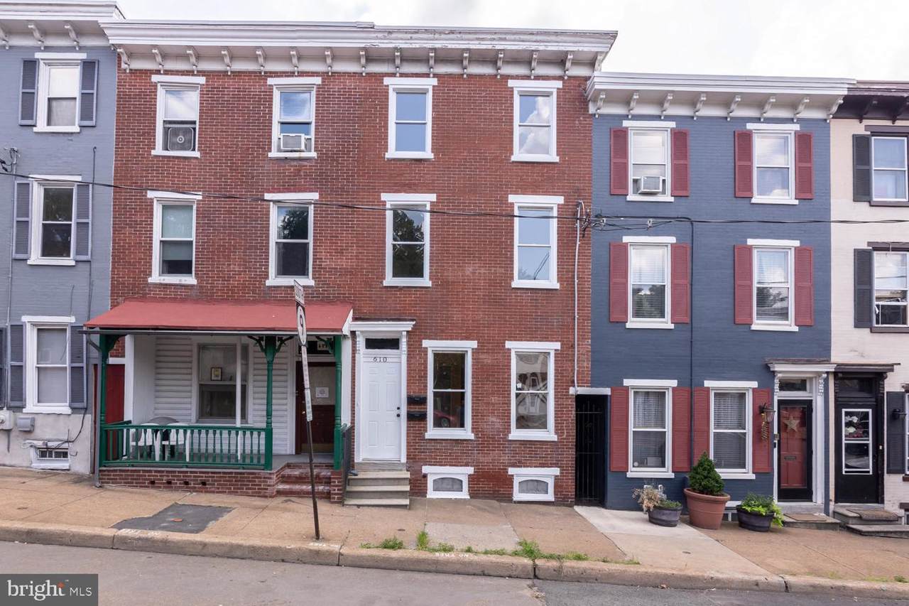 610 4TH Street - Photo 1