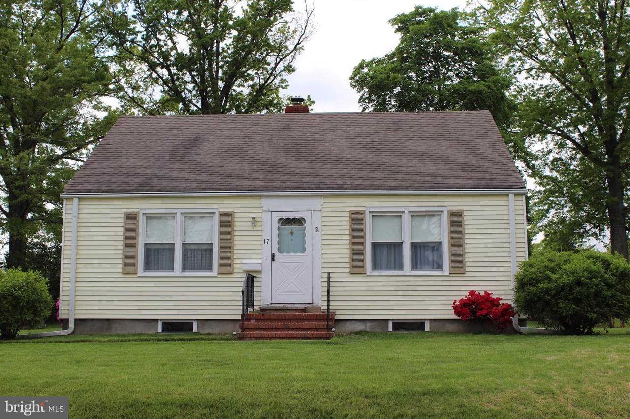 17 Dawes Avenue - Photo 1