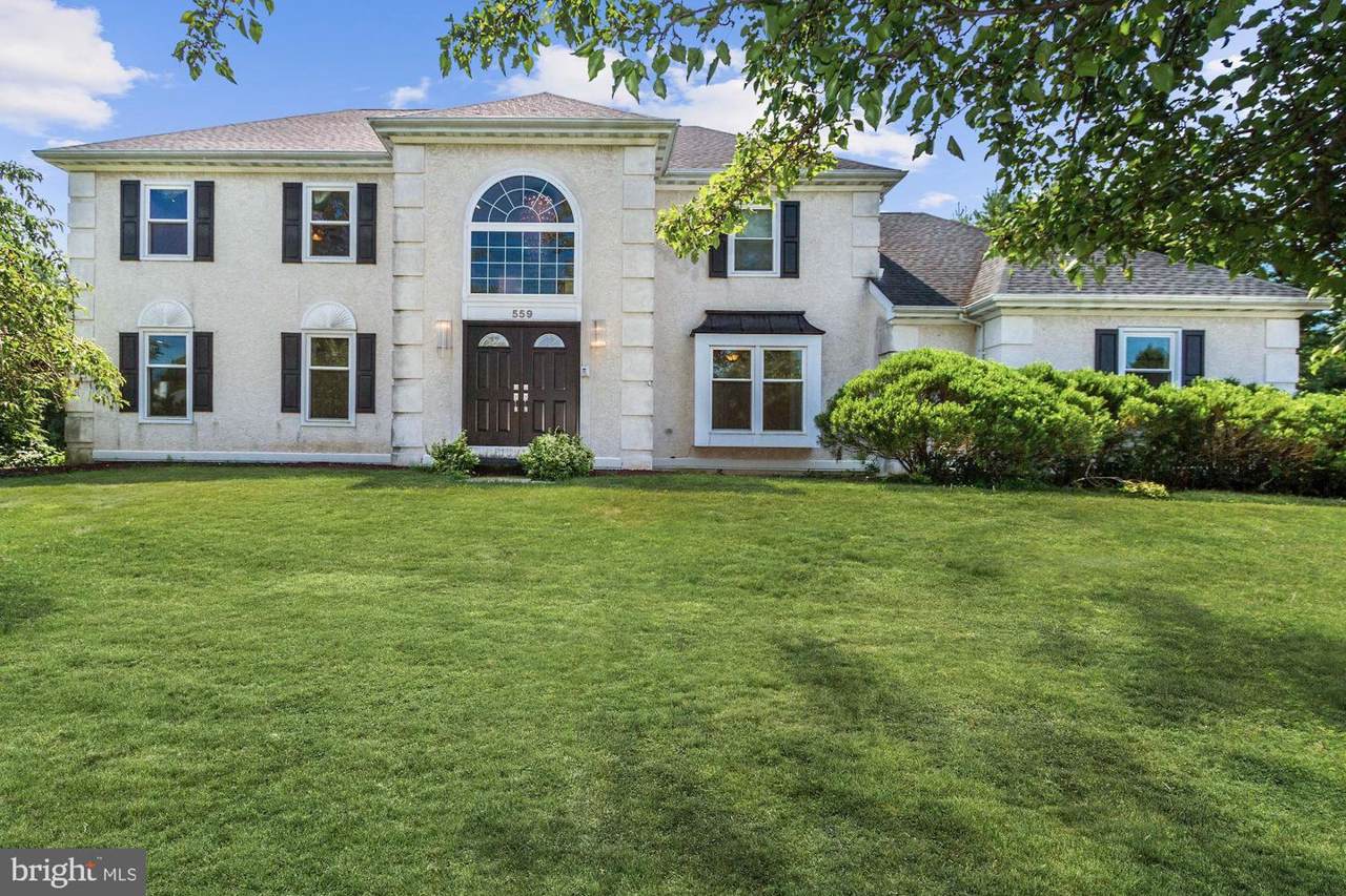 559 Long Acre Lane - Photo 1