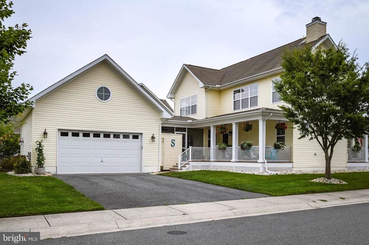 34932 Preserve Lane - Photo 1
