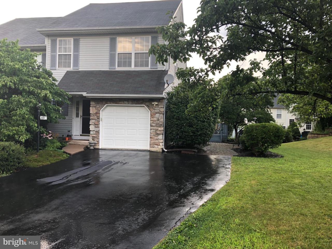 69 Wheatsheaff Lane - Photo 1