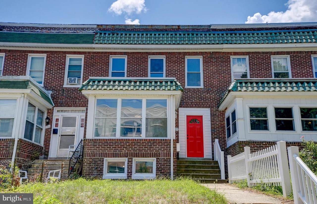 721 34TH Street - Photo 1