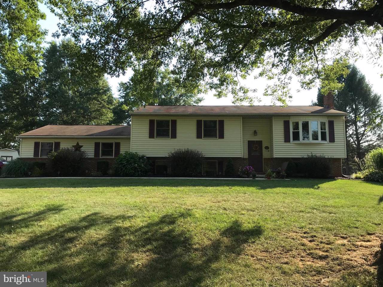 110 Meadow View Lane - Photo 1