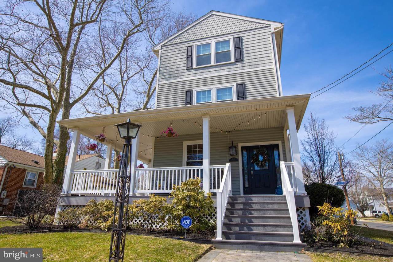 609 Oneida Avenue - Photo 1