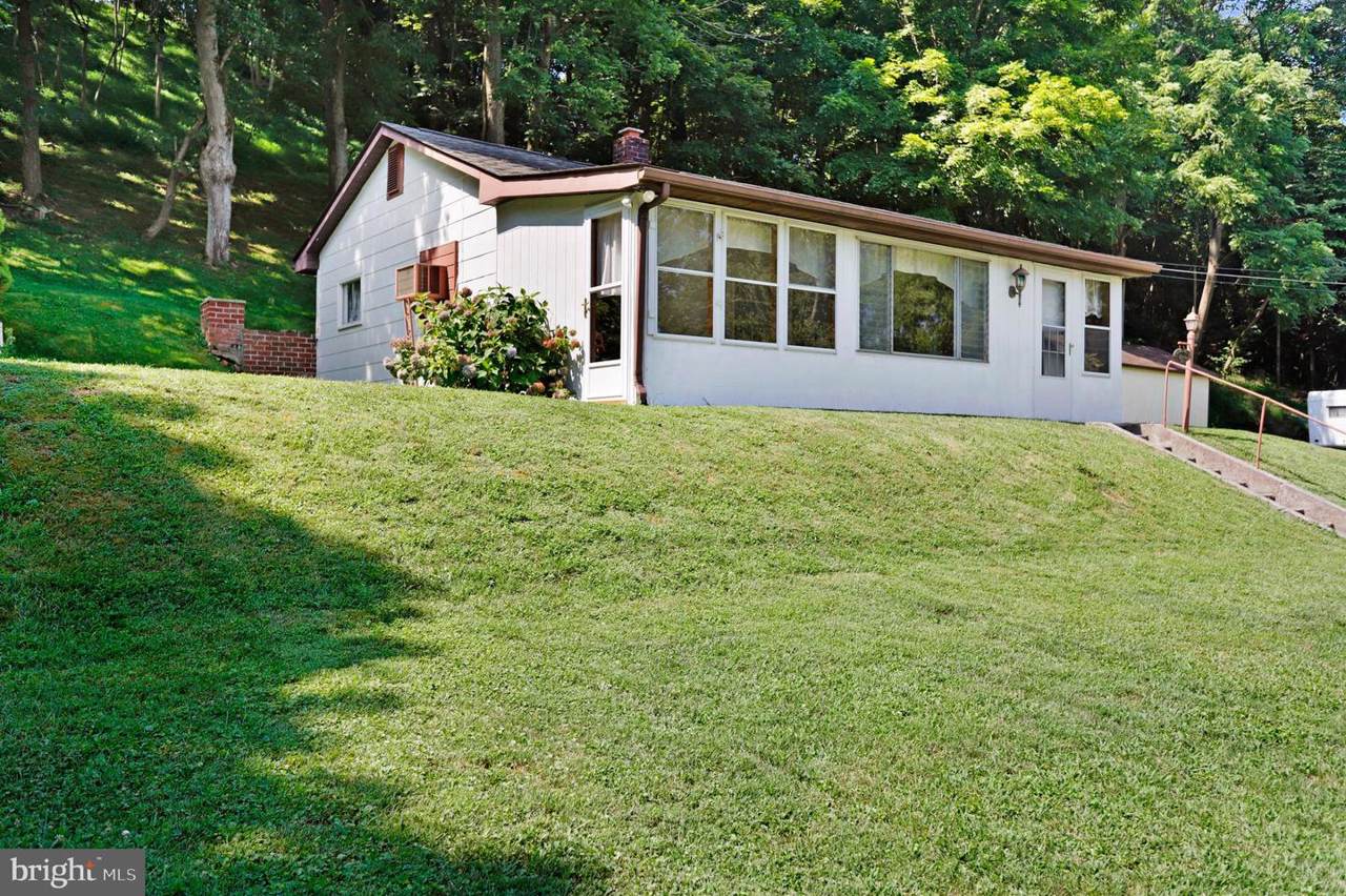 507 Lucky Bottom Drive - Photo 1