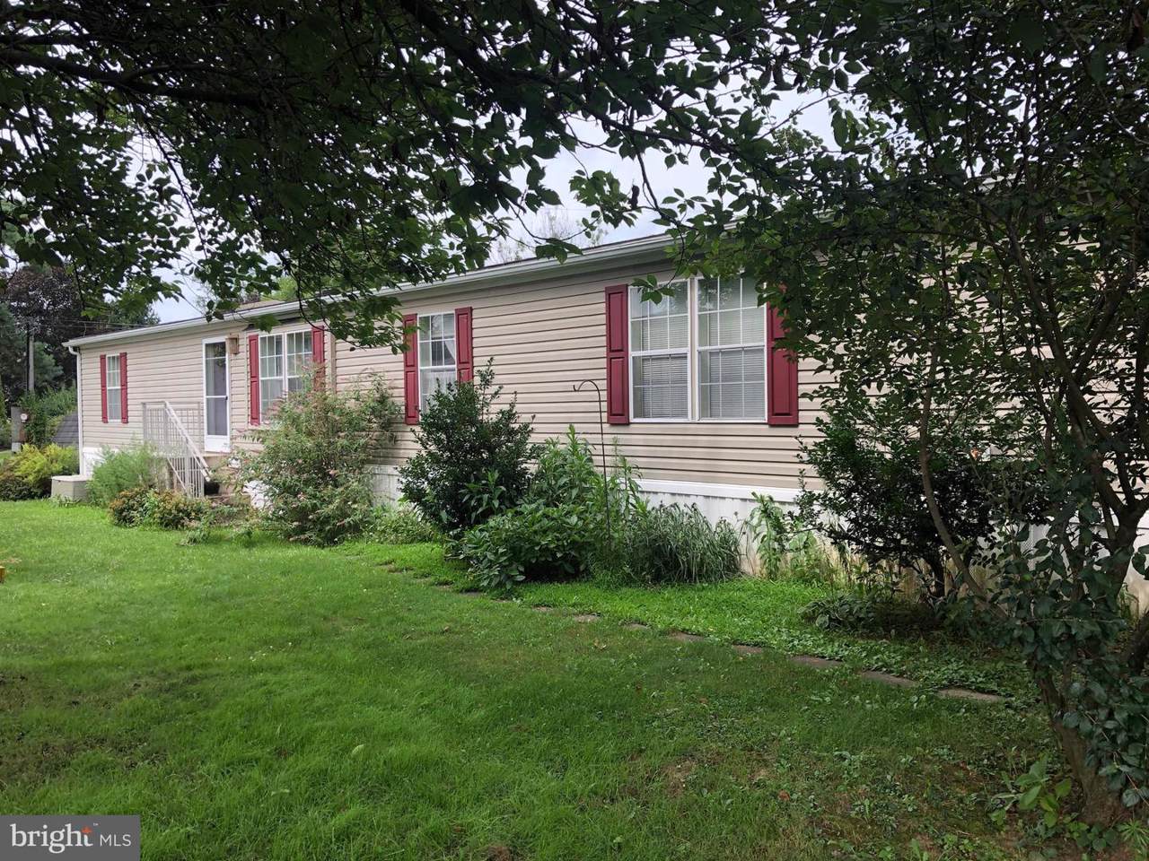 813 Gail Place - Photo 1 813 Gail Place - Photo 1