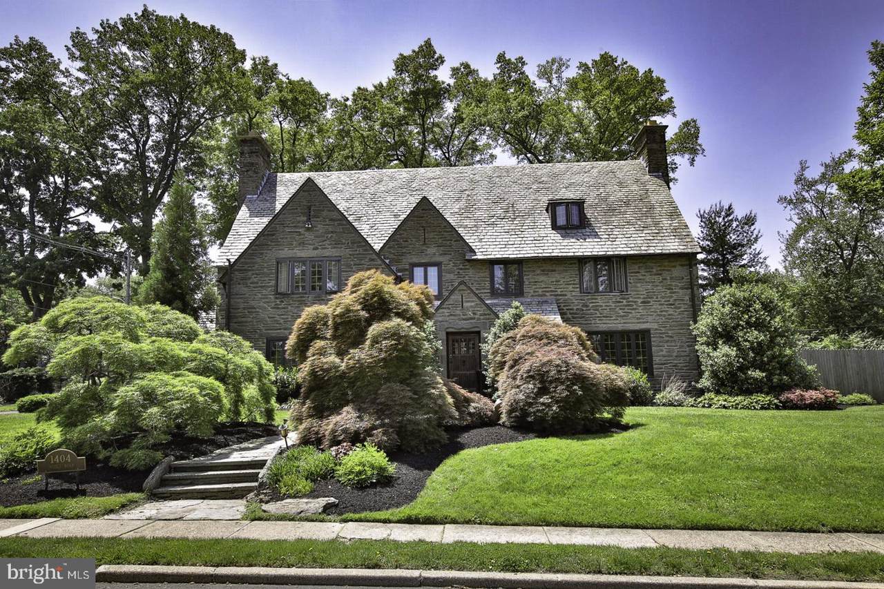 1404 Noble Road - Photo 1