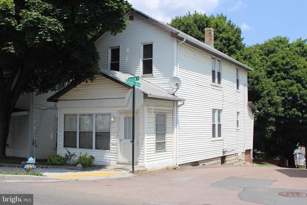 101 Main Street - Photo 1