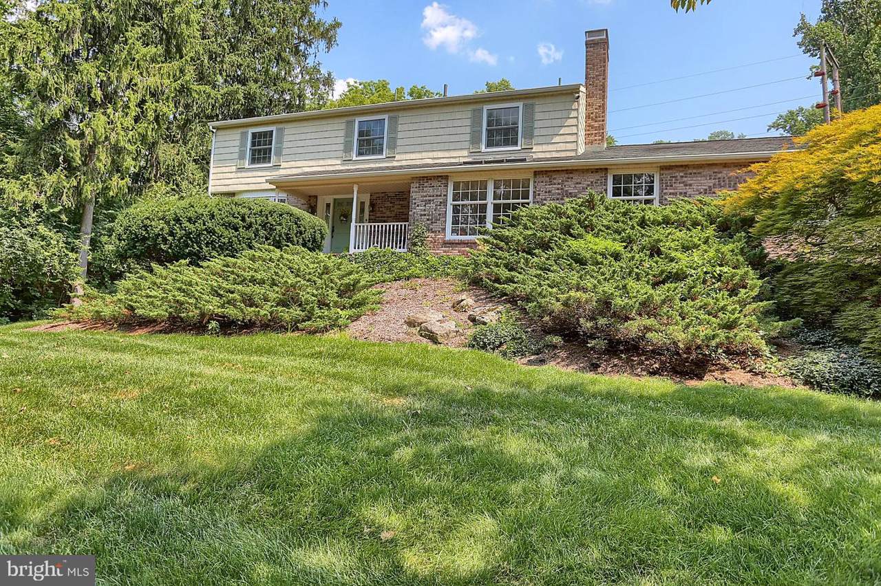 2 Bluejay Drive - Photo 1
