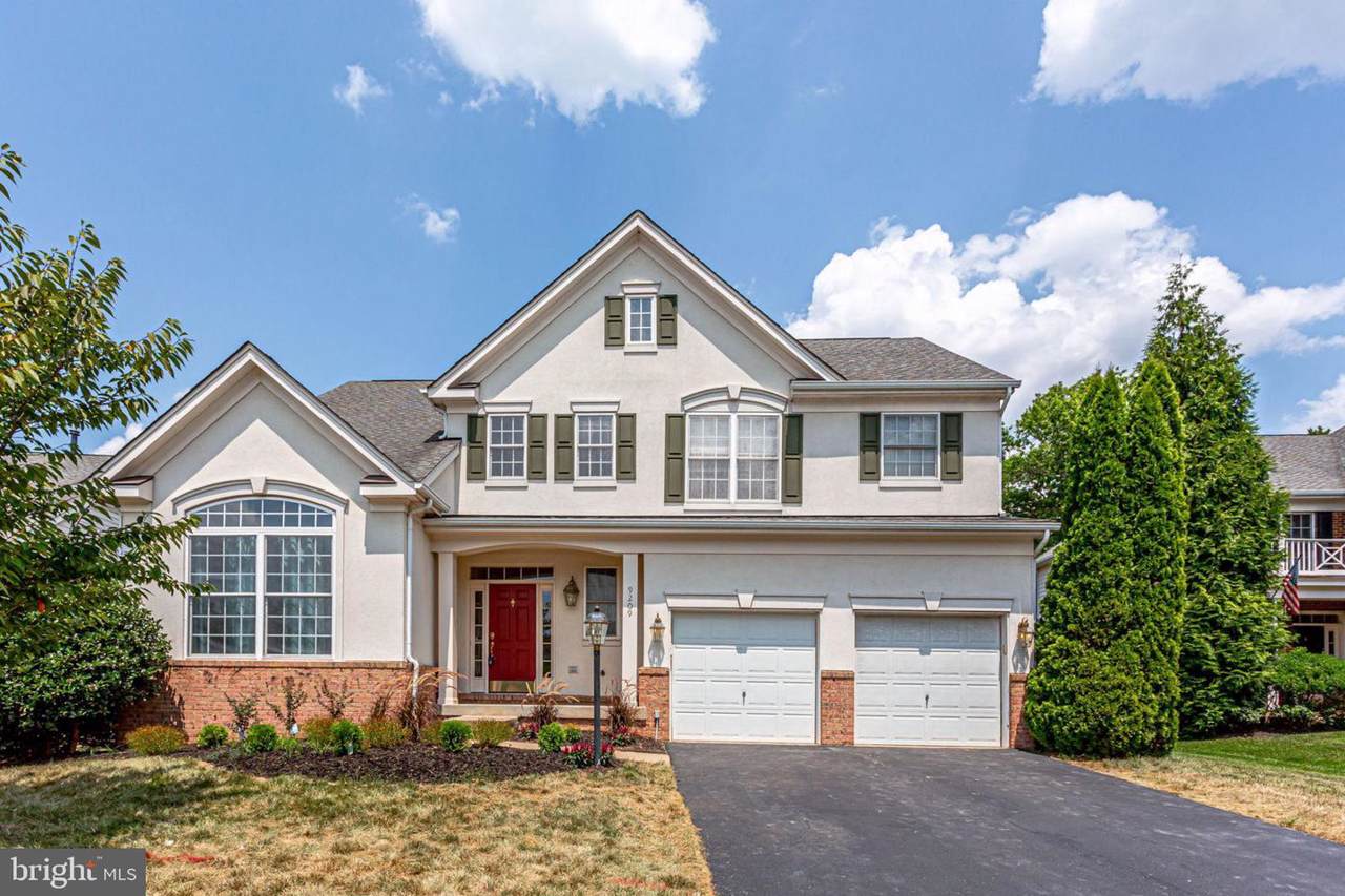9209 Rainbow Falls Drive - Photo 1