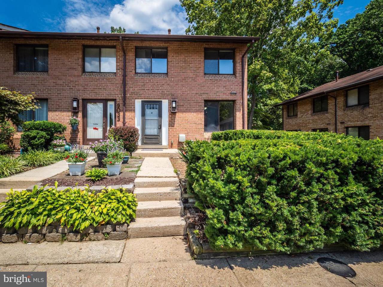 9035 Watchlight Court - Photo 1
