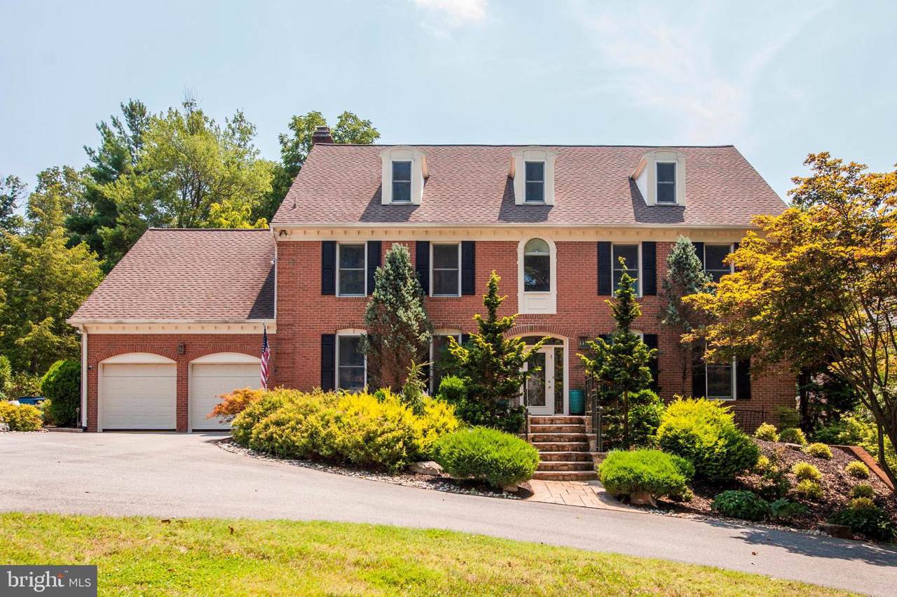 9010 Marseille Drive - Photo 1