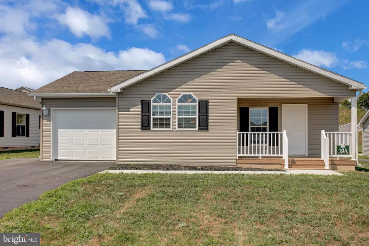 105 Glenridge Drive - Photo 1