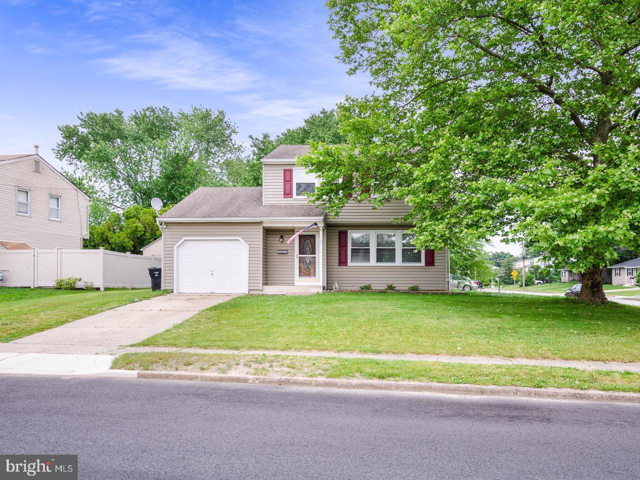 37 Rondon Avenue - Photo 1