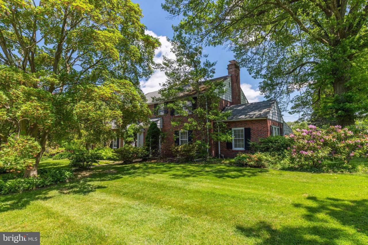 1660 Willow Grove Avenue - Photo 1