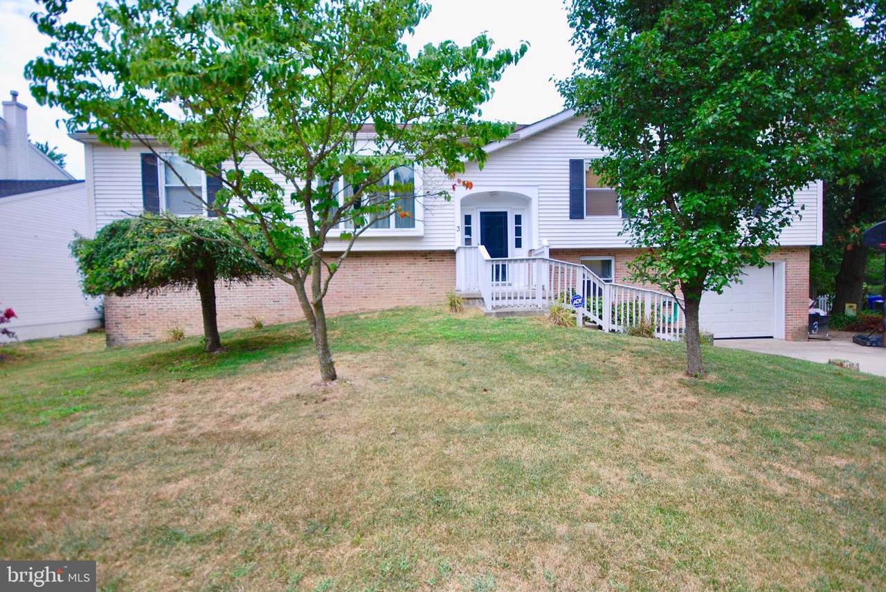 3 Franklin Avenue - Photo 1