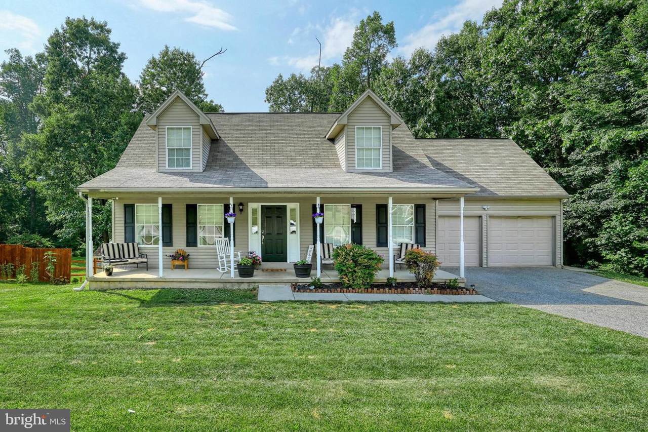1832 Pin Oak Drive - Photo 1
