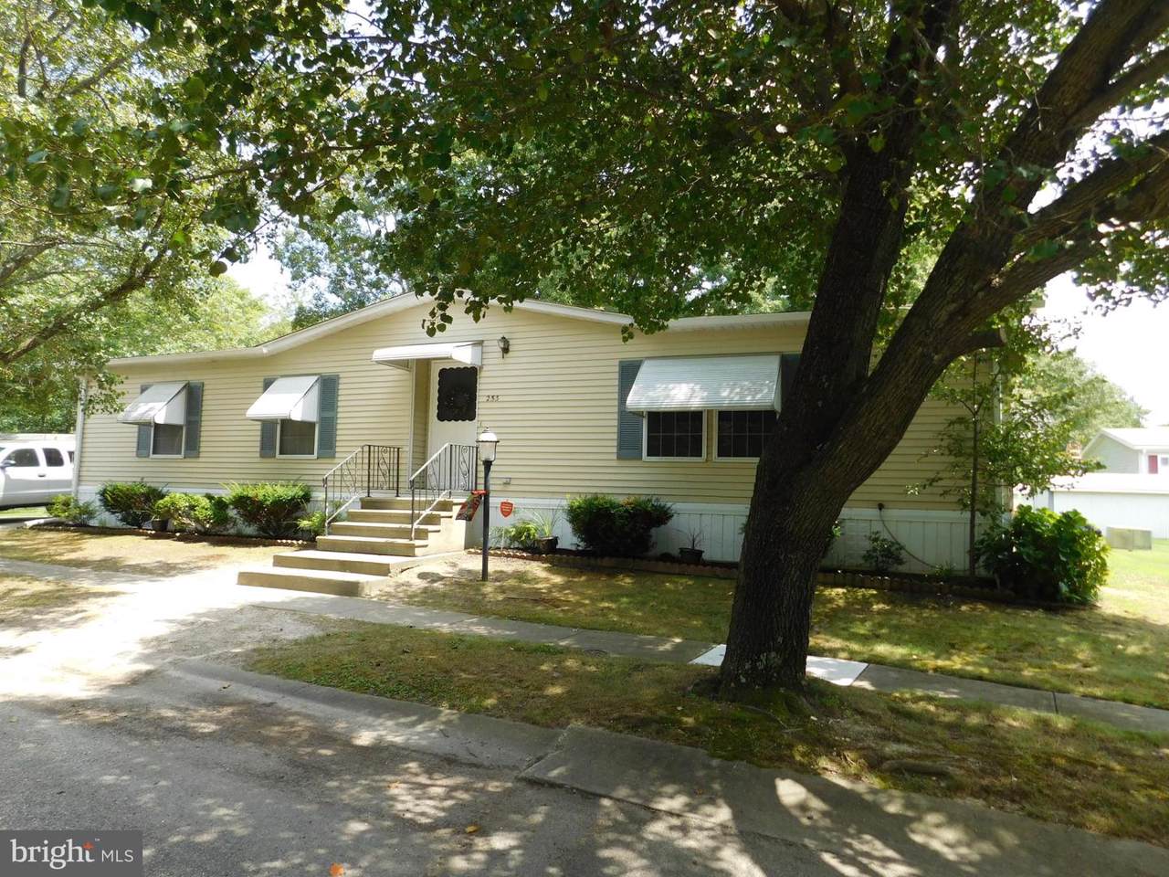 1616 Pennsylvania Avenue - Photo 1