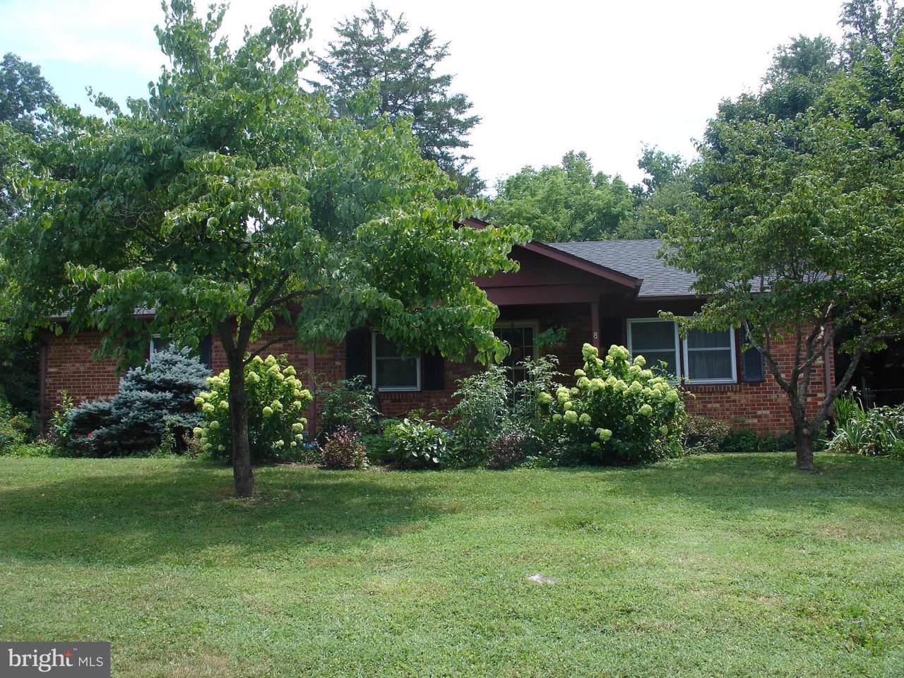 8 Nichols Road - Photo 1