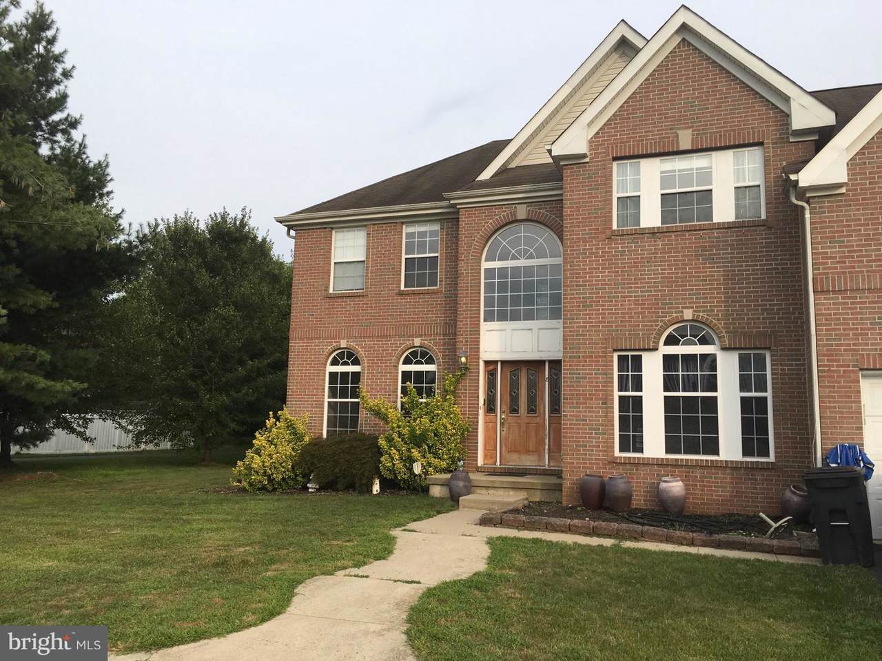 8 Groom Street - Photo 1
