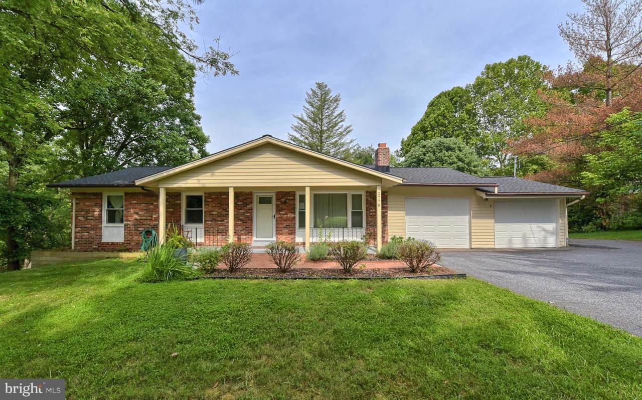 2778 Lynn Street - Photo 1
